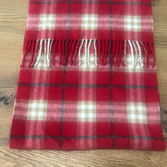Burberry Vintage Red Check Cashmere Scarf w/Certificate of Authenticity - Picture 6 of 12